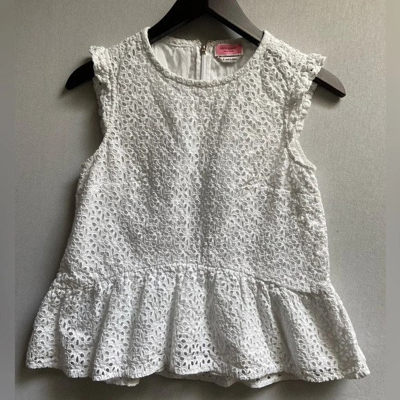 Kate Spade white  Eyelet Flounce Peplum Top Sz xs - Picture 1 of 11